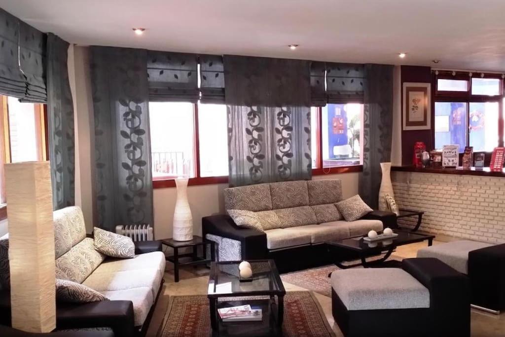 Apartamento En La Carihuela Torremolinos Bagian luar foto